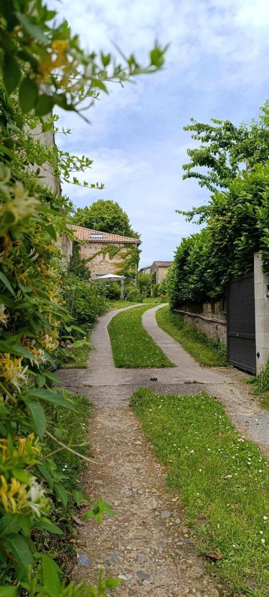 Saint-Pierre-d'Aurillac Maison Irondas מראה חיצוני תמונה